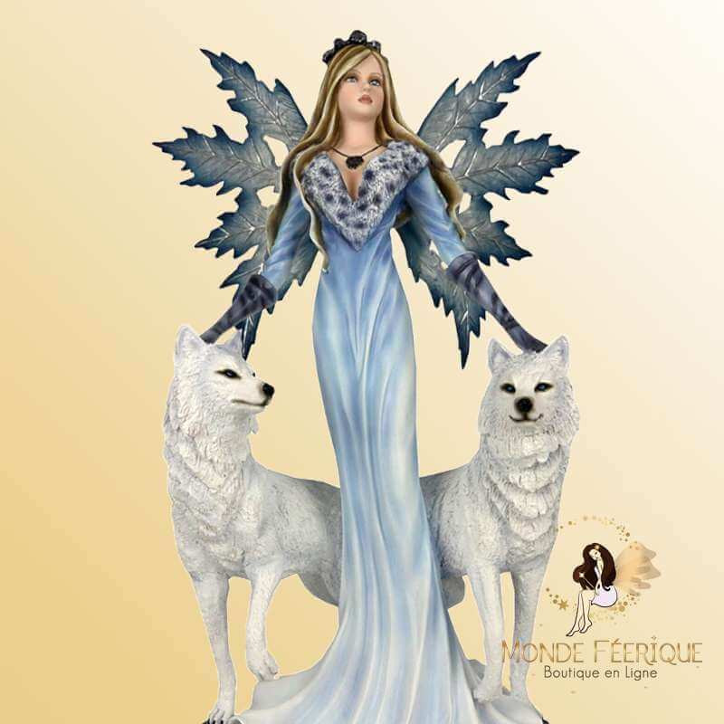 Fée Géante avec 2 Loups Blancs