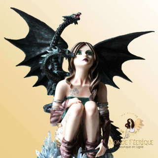 Statuette Fée Géante et Dragon