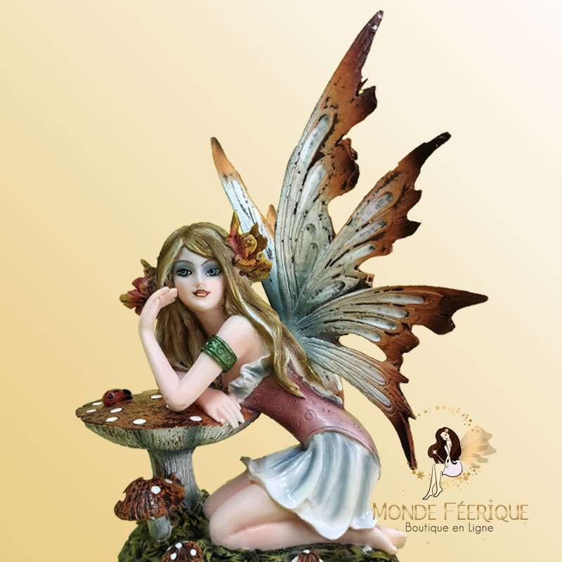 figurine de fée petite