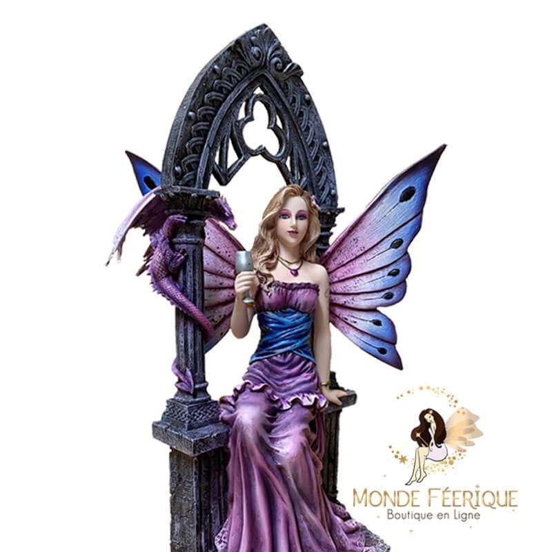  statuette fée violette