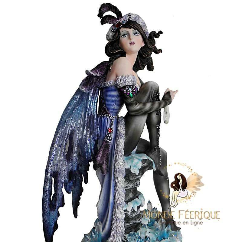 FIGURINE FEE DES GLACIERS