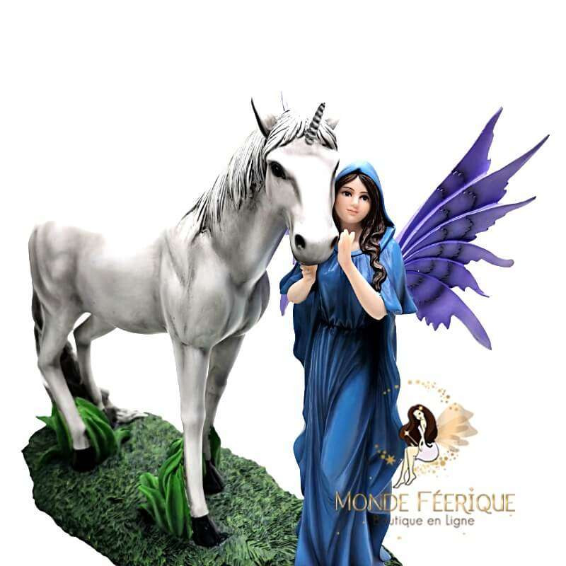 figurine feerique licorne