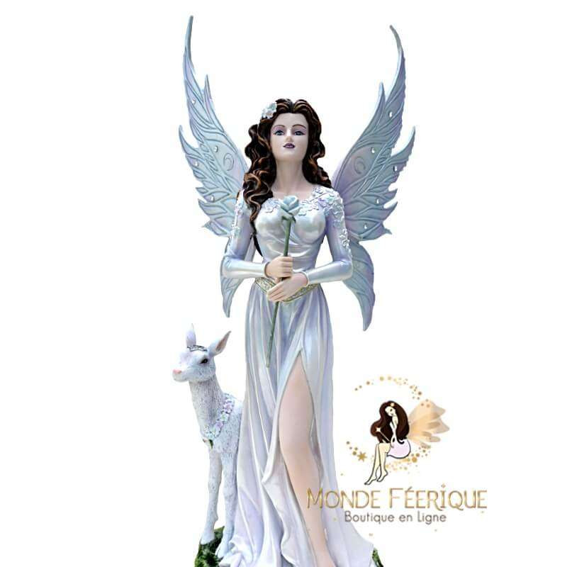 figurine fee debout dragon