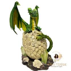 statuette dragon