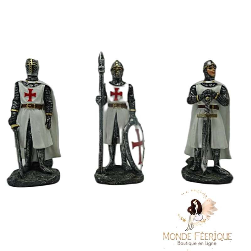 3 figurines Chevaliers Garde