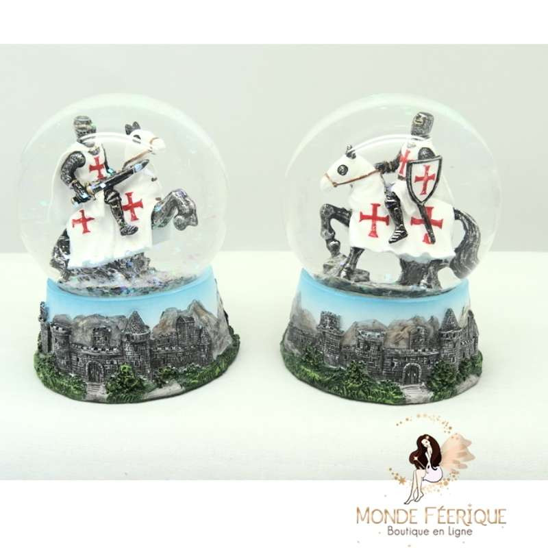 2 Boule a Neige Chevalier