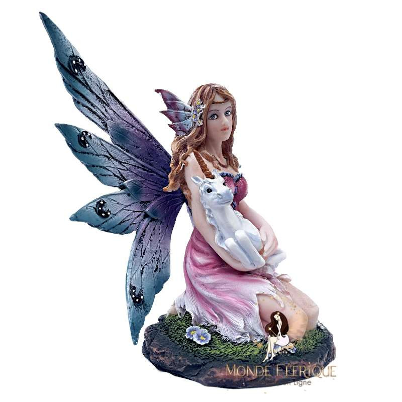 Statuette de Fée avec une Licorne