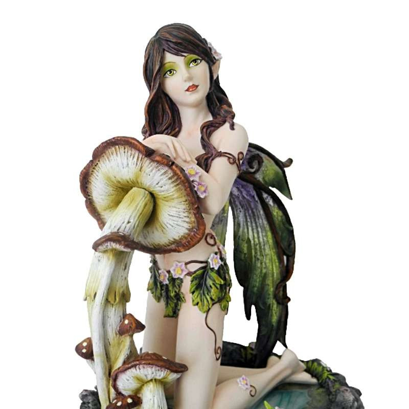 Statuette Fée avec un champignon