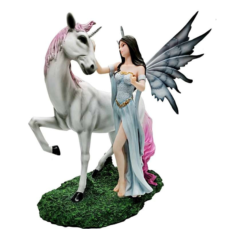 statuettes feerique licorne