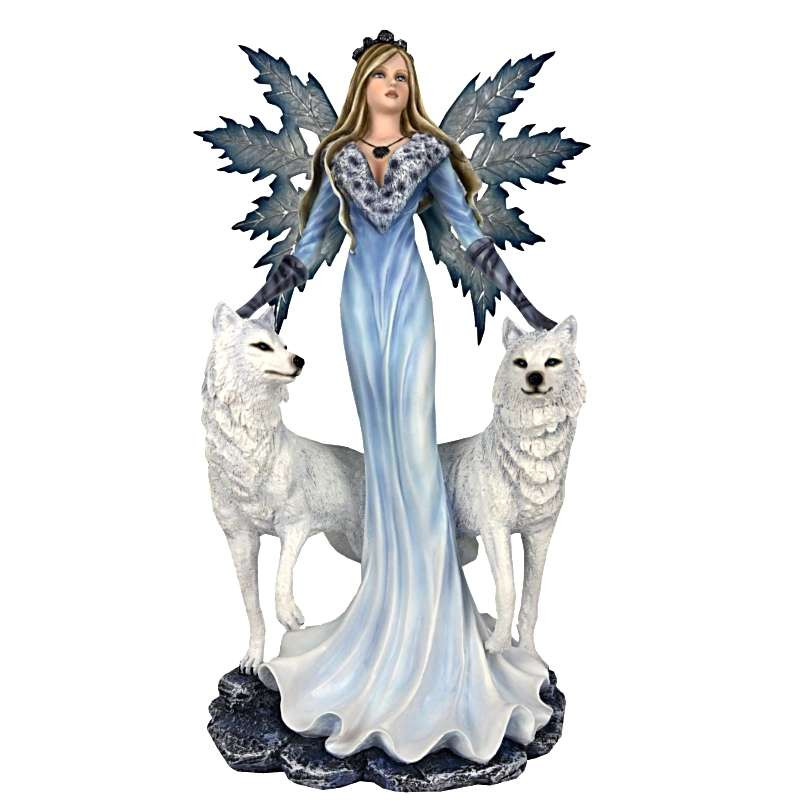 statuette geante fée avec loups