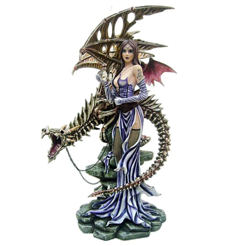 Statue Fée Machiavel Géante