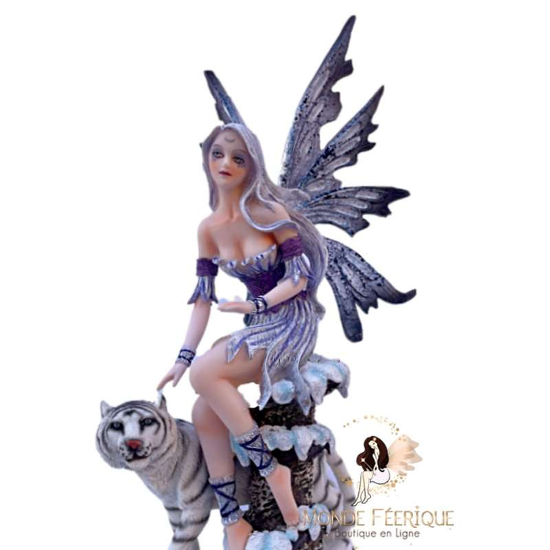 statuette fee Avec tigre 