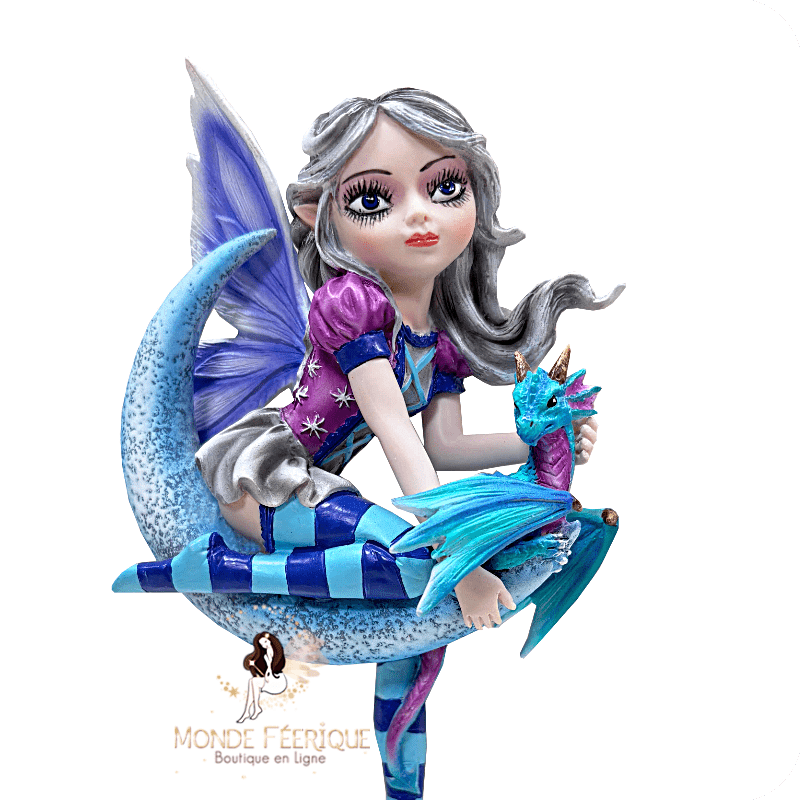 Fée bleue sur croissant de lune – Figurine féerique et dragon