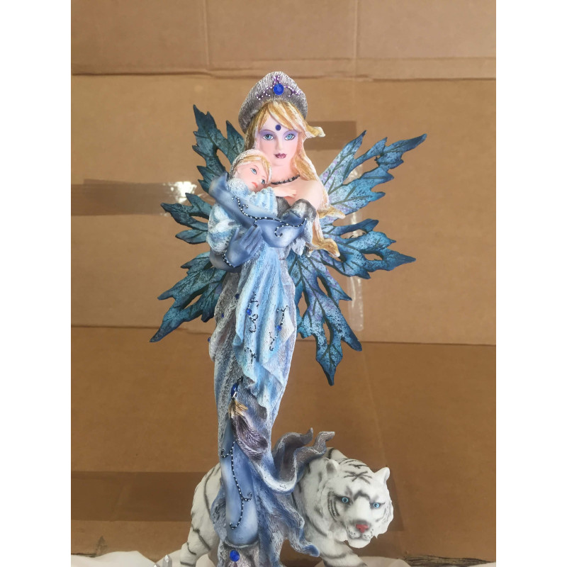 Fée avec lion blanc et bébé enfant - Acheter fée naissance enfant