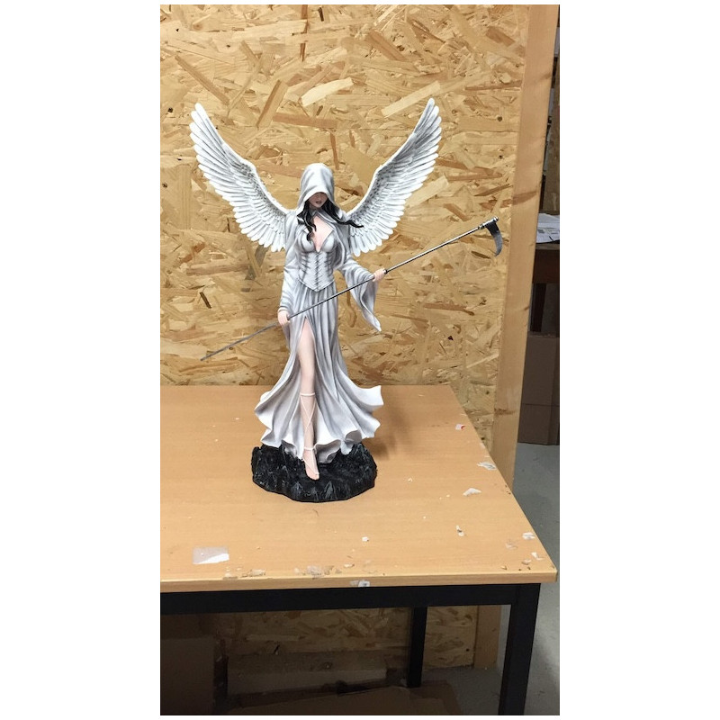 Grande statue de fée en résine Blanche et haute funèbre, funéraire