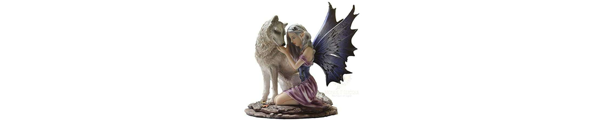Figurine fée avec loup - Fée avec loup - Statuette fée avec loups