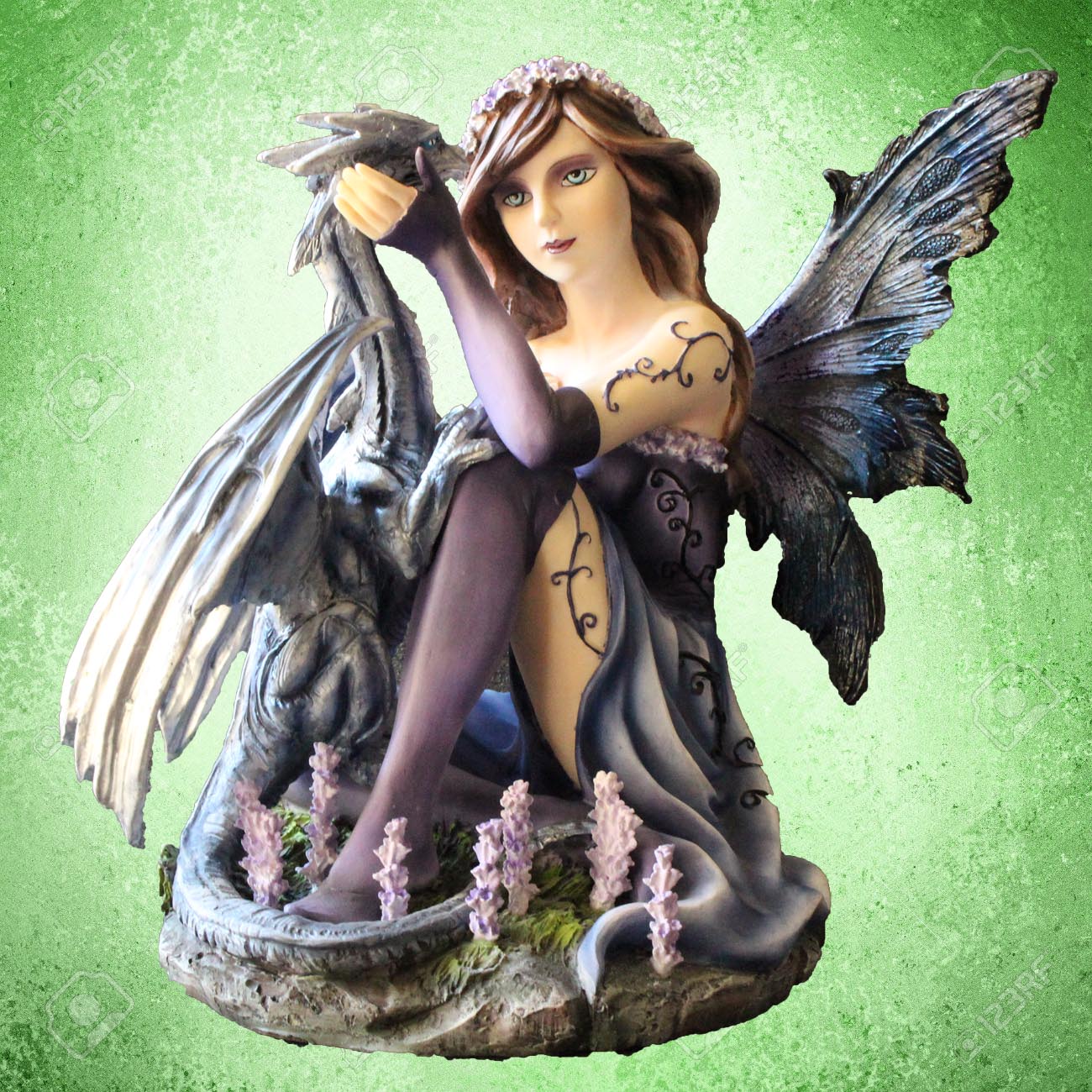 Figurine de fée en ligne pour acheter un cadeau ou déco avec des fées
